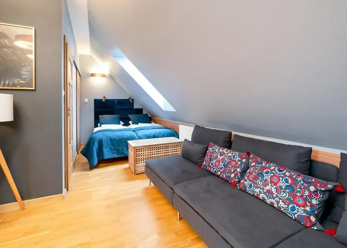 Komuny Paryskiej, Sun & Snow 아파트