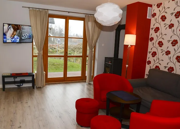 Komuny Paryskiej, Sun & Snow