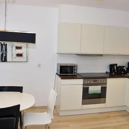 Komuny Paryskiej, Sun & Snow Apartment *