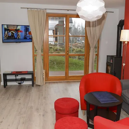 Апартаменты Komuny Paryskiej, Sun & Snow *